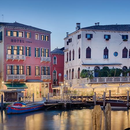 Nh Venezia Santa Lucia Hotell Exteriör bild