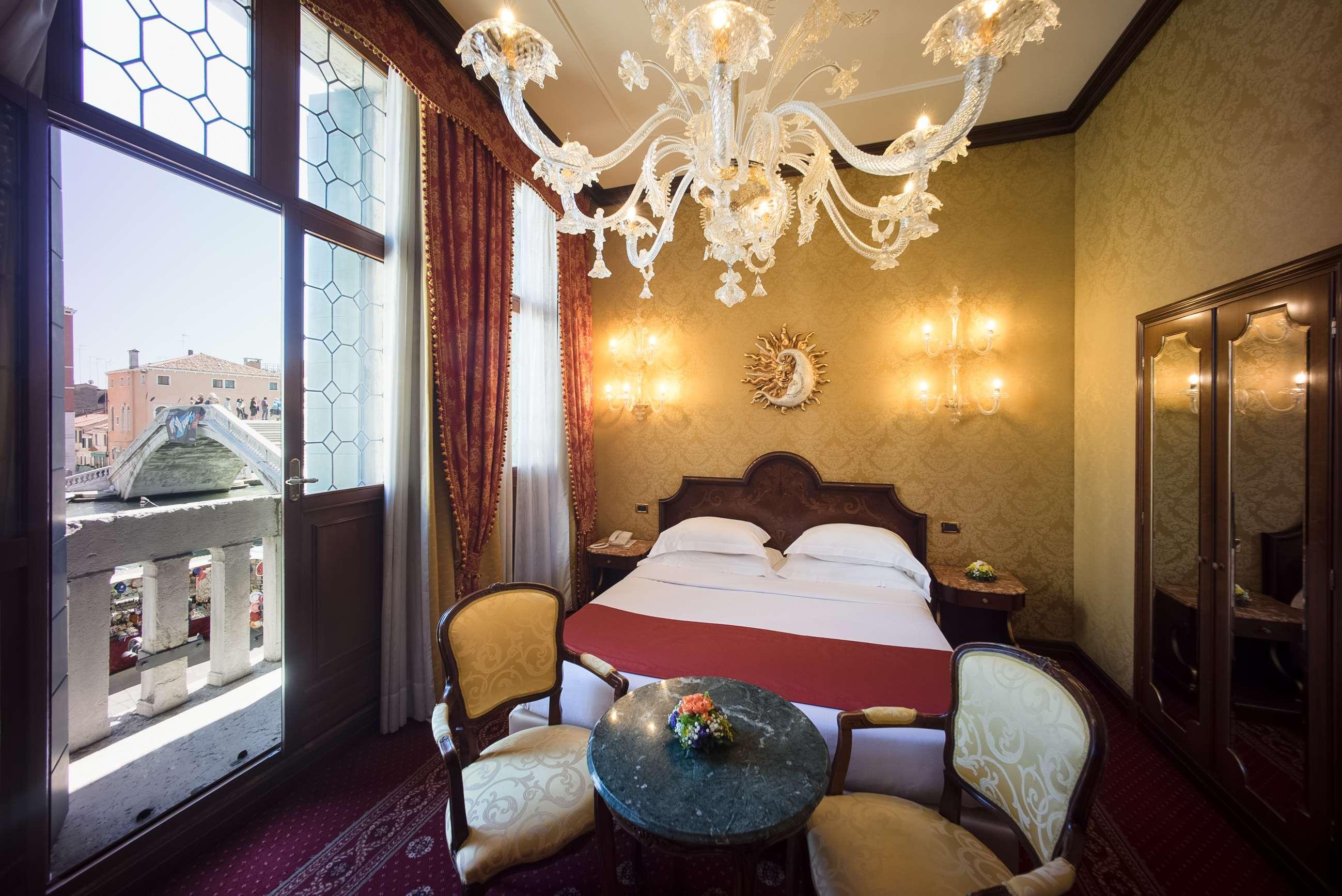 Nh Venezia Santa Lucia Hotell Exteriör bild