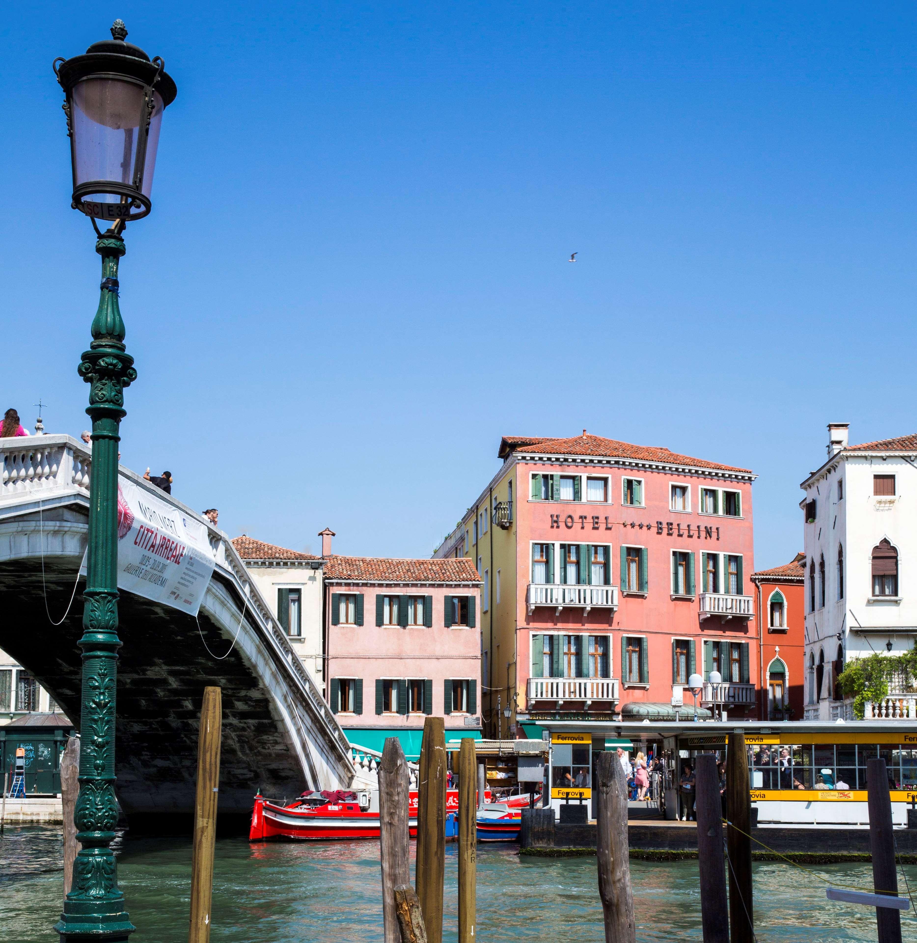 Nh Venezia Santa Lucia Hotell Exteriör bild