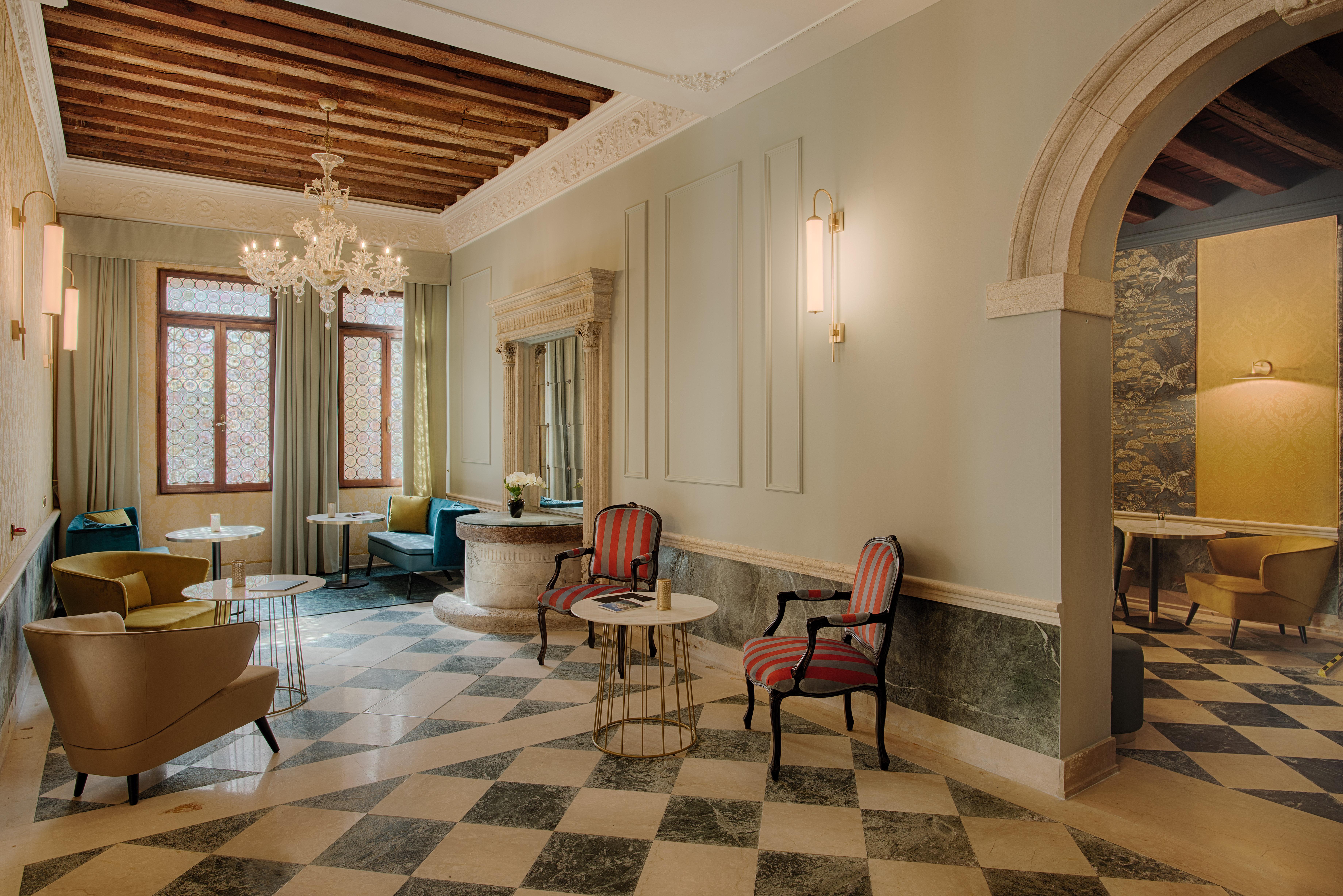 Nh Venezia Santa Lucia Hotell Exteriör bild