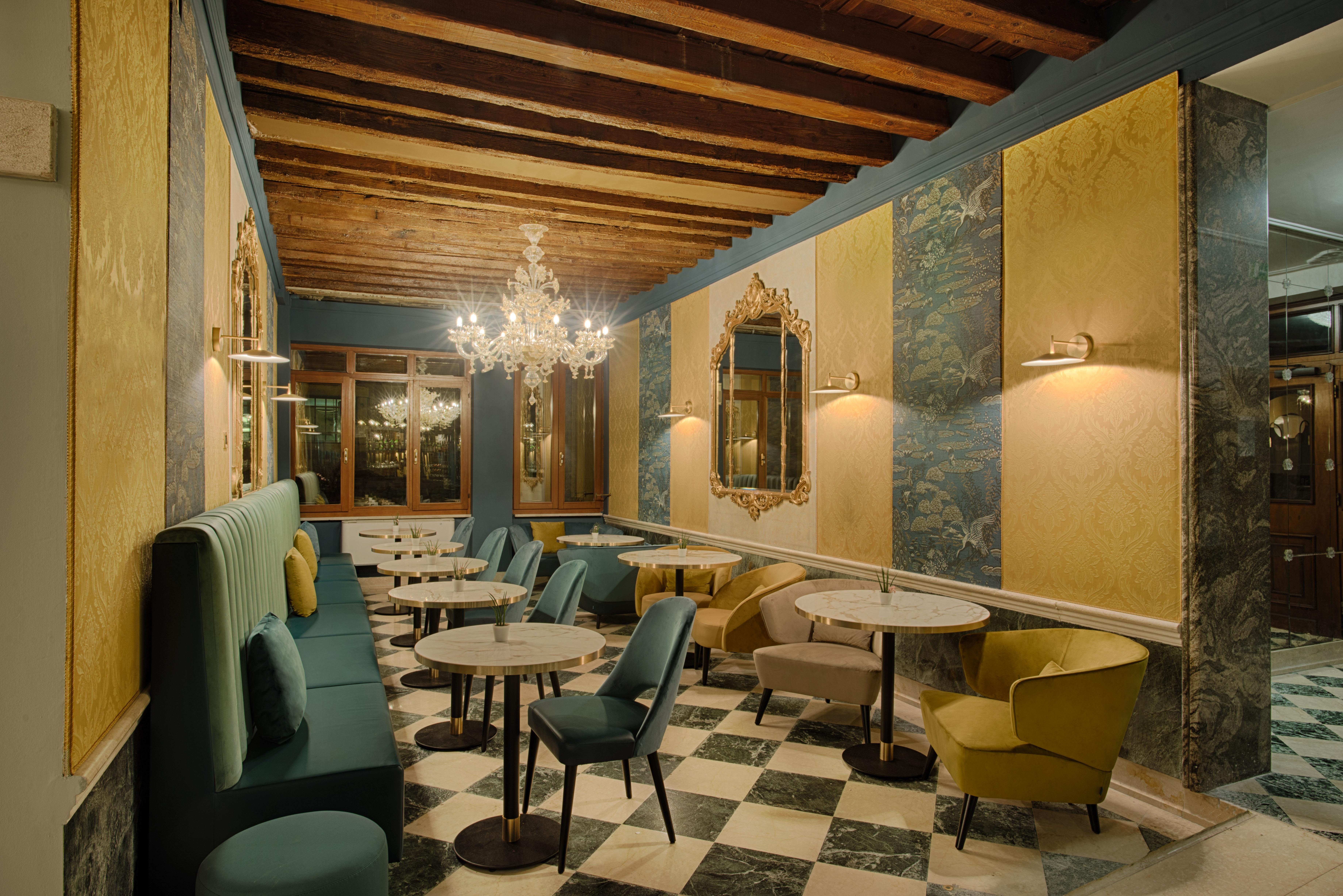 Nh Venezia Santa Lucia Hotell Exteriör bild