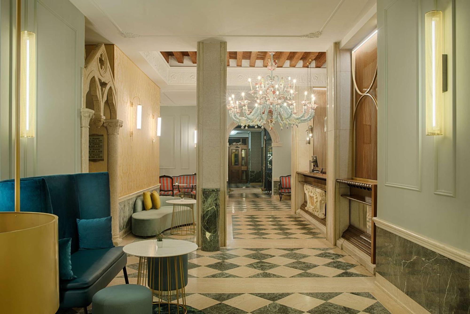 Nh Venezia Santa Lucia Hotell Exteriör bild